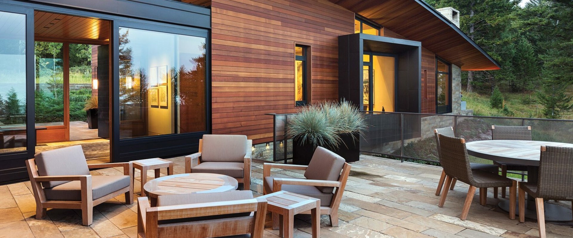 A Guide to Wood Siding Options for Outdoor Living Spaces